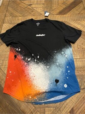 Hollister Men's XL Black Spray Paint Splatter Curved Hem Graphic Tee NWT